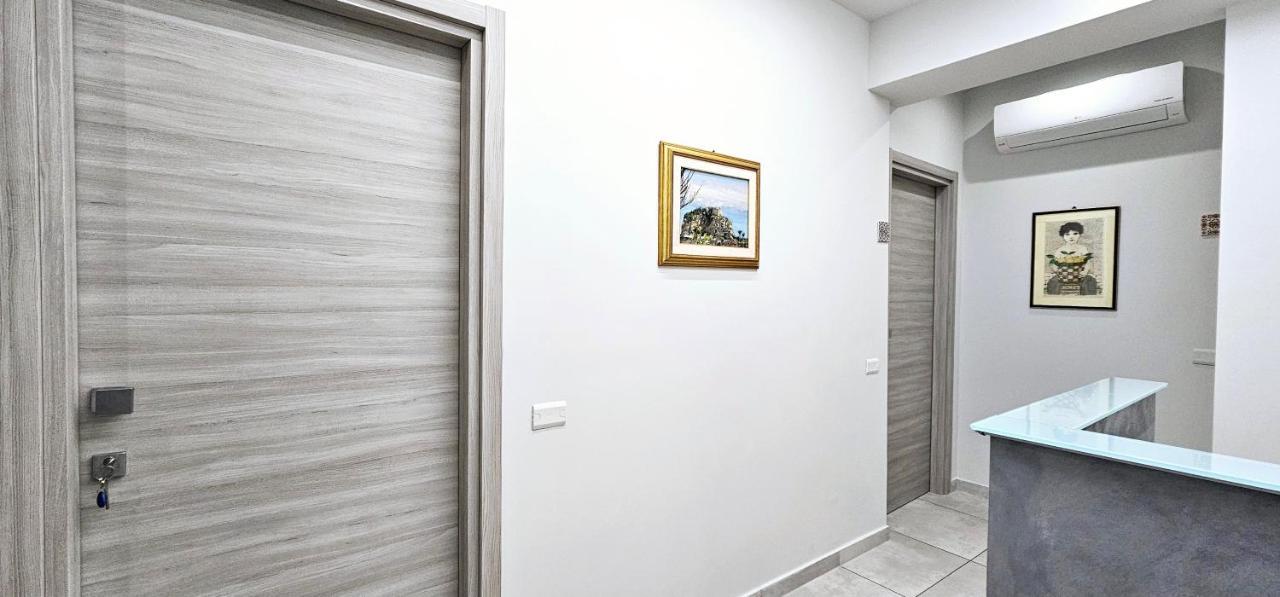 Dina E Miki Bed & Breakfast Tropea Exterior photo